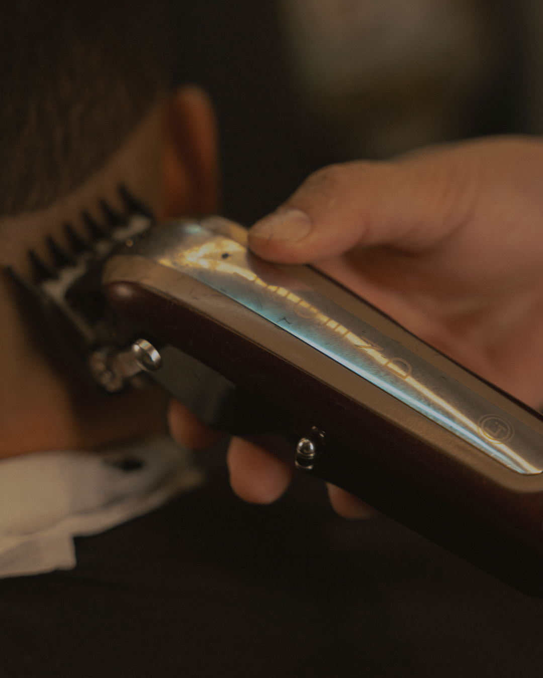 Estilo masculino na barbearia de Foz do Iguaçu PR